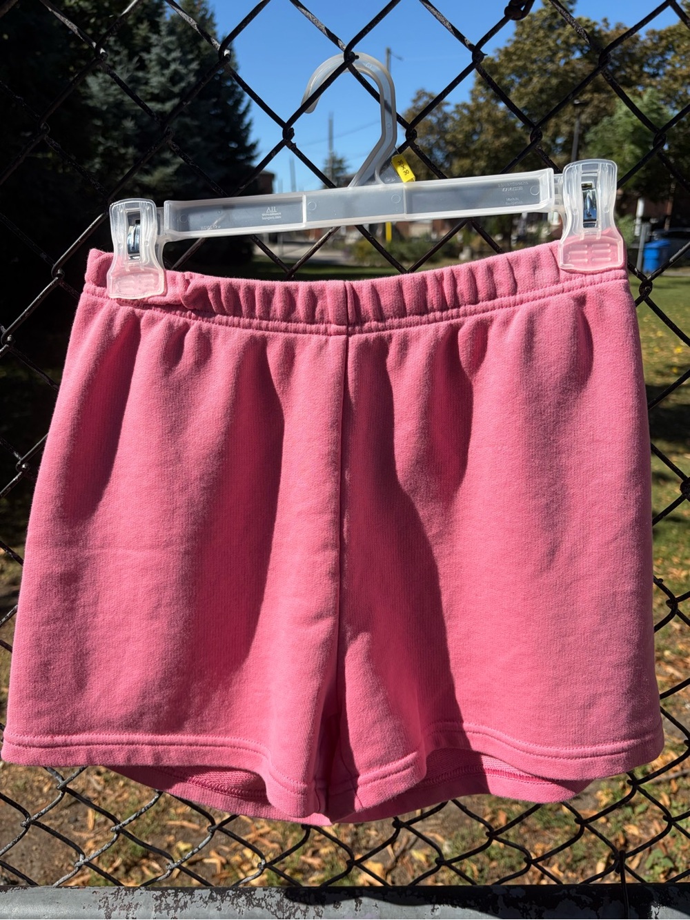 Aritzia Tna Airy Fleece Perfect Short Pink Size Small Excellent Condition